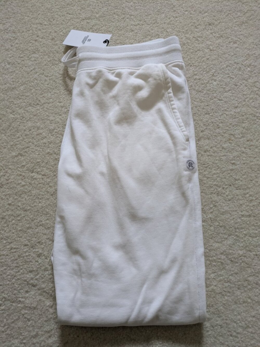 Reigning Champ Midweight Terry Slim Sweatpants in Vintage White, Large